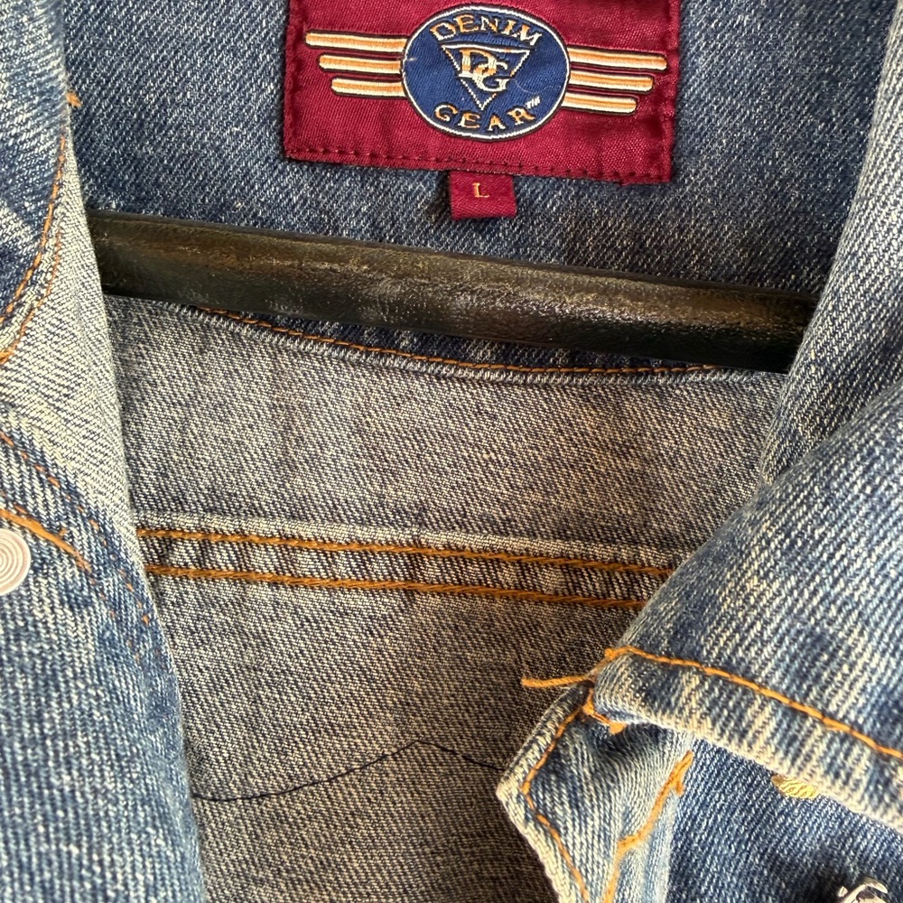 Harley Davidson Y2K Jean Jacket Denim Vintage Bike Week Pins Large Biker Club - Picture 7 of 9